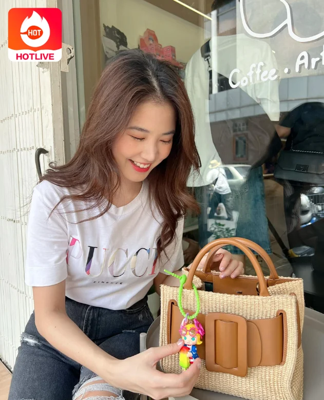 Sananthachat-hotlive 