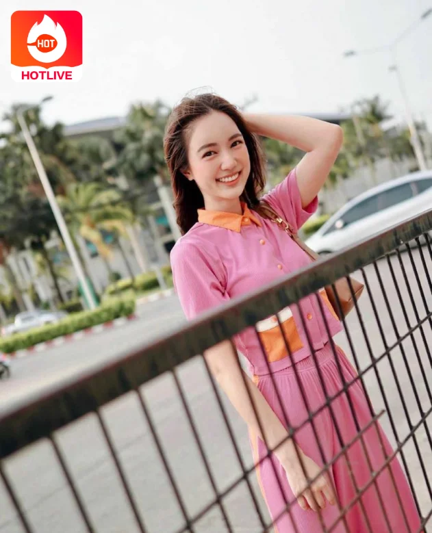 บัว นลินทิพย์-hotlive 